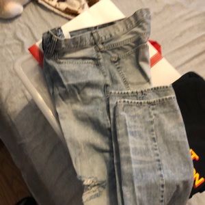 Distressed Men’s BullHead Blue Jeans 👖 34”x32”